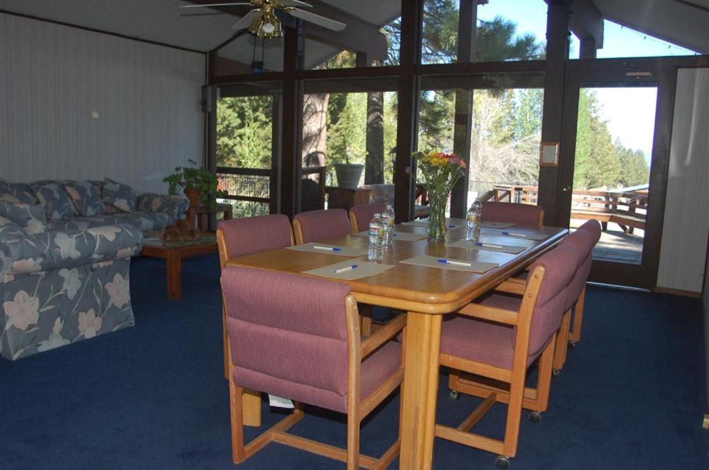 Aviva Inn Tahoe City Buitenkant foto